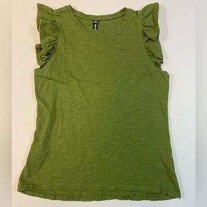 Design Lab by Lors and Taylor womens small green sleeveless ruffle tshirt, small